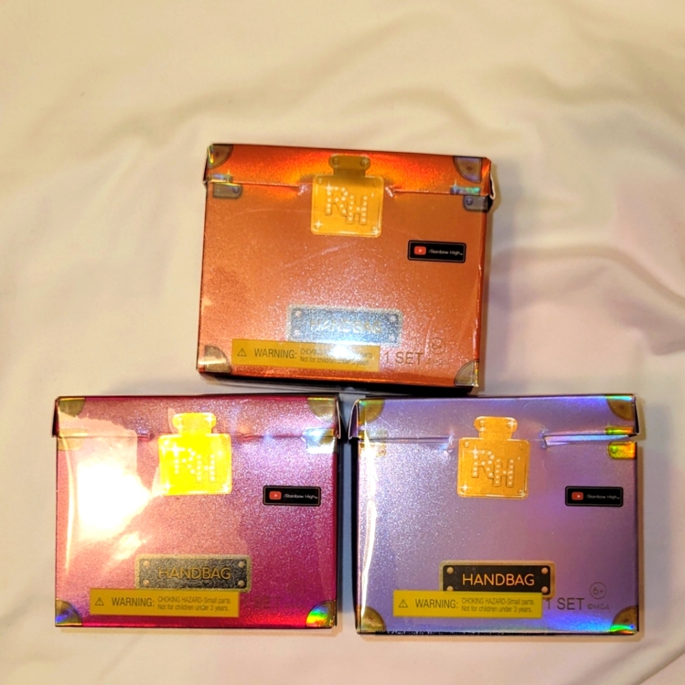 Rainbow high mini accessories handbags